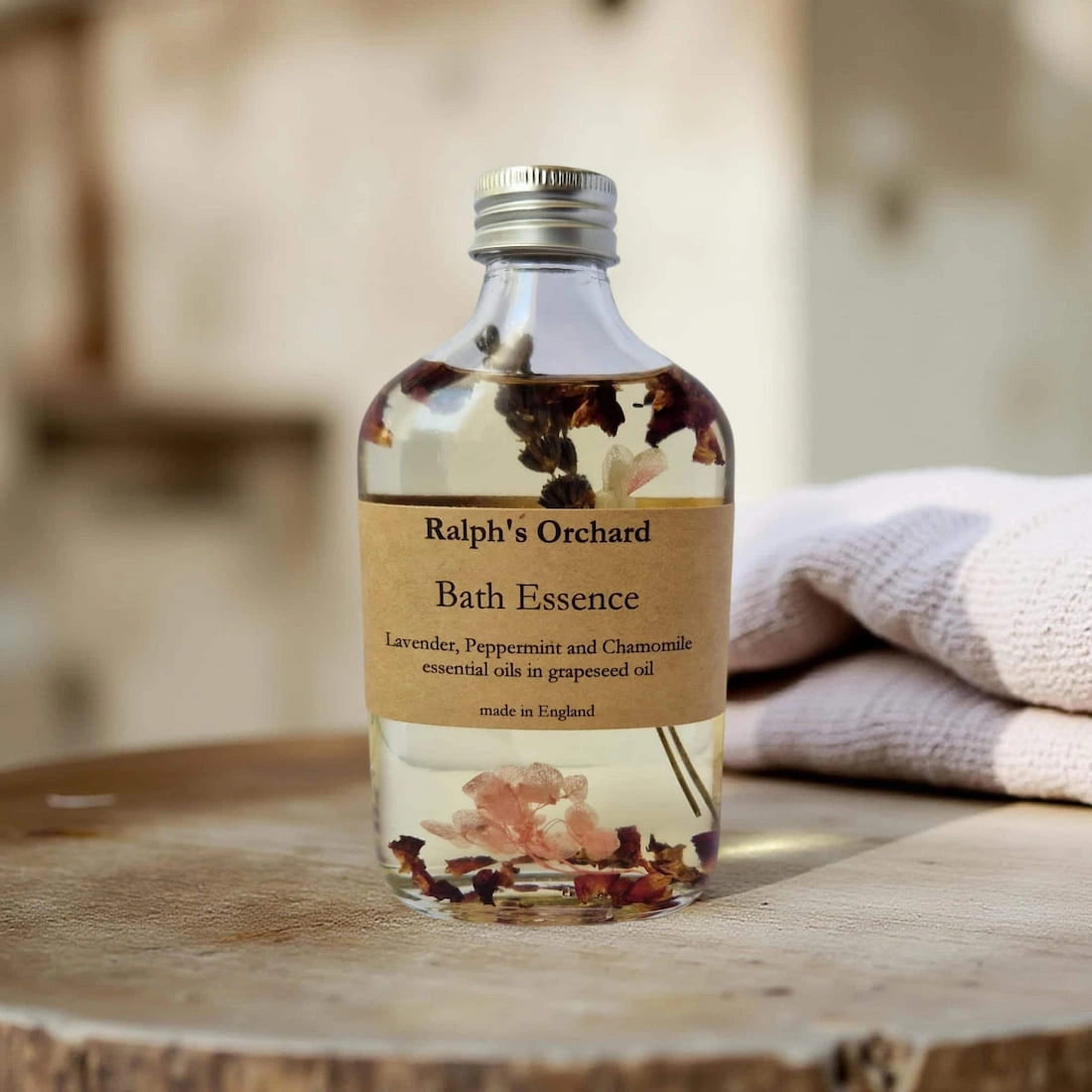 Aaponminimarket Lavender, Peppermint & Chamomile Bath Oil - 200ml 6+4