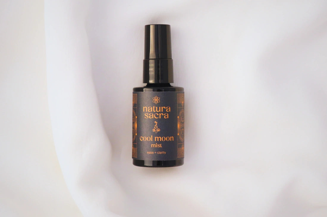 Aaponminimarket Natura Sacra cool moon mist
