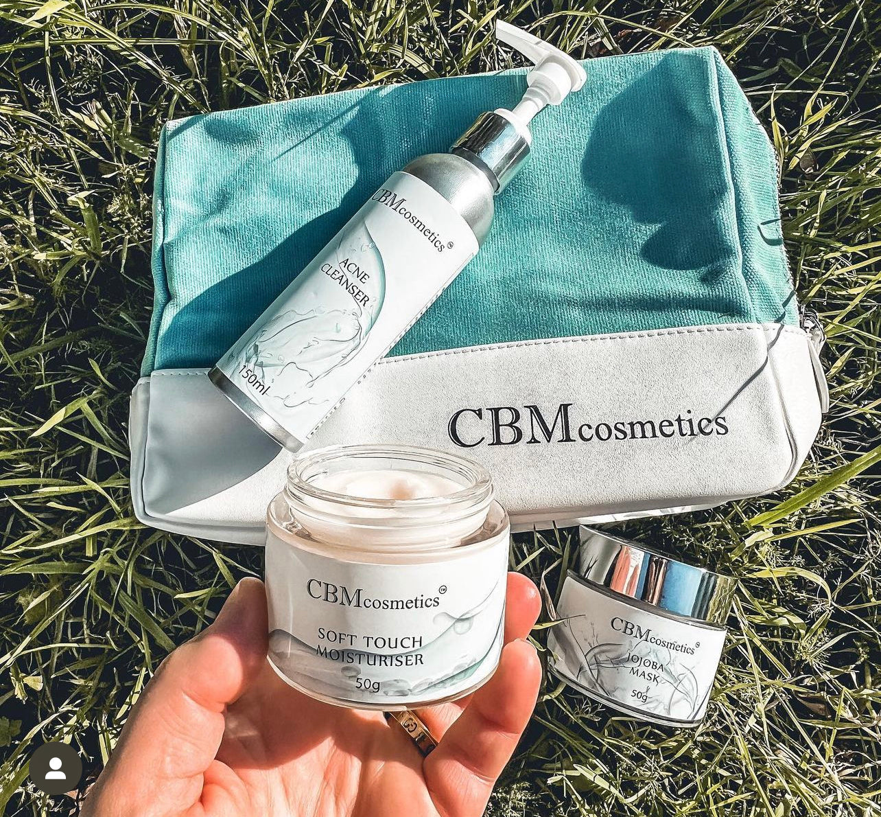 Acne Essential's Kit - Value £155 Aapon Mini Market Ltd