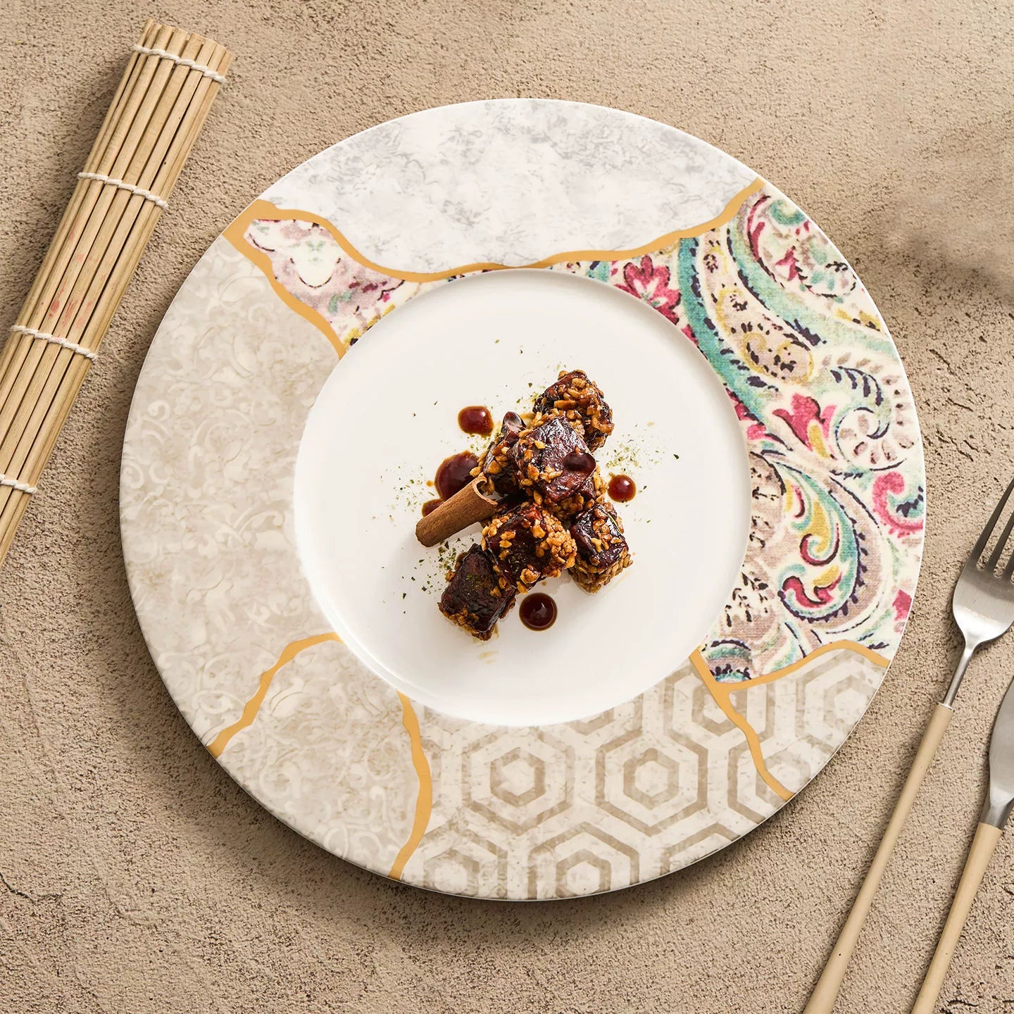 Aapon mini market -Silk Mosaic Porcelain Dinner Plate