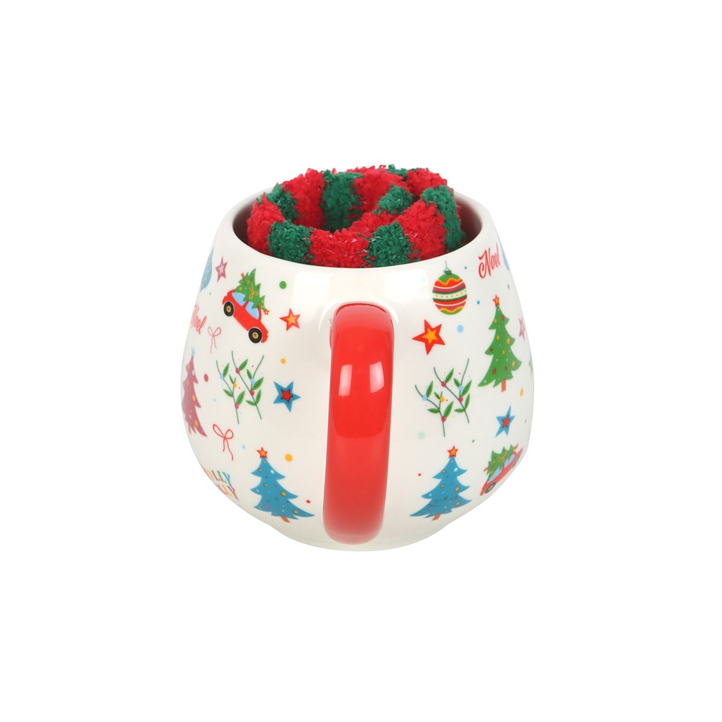 Nostalgic Christmas Mug & Fluffy Socks Gift Set – 500ml – view 5
