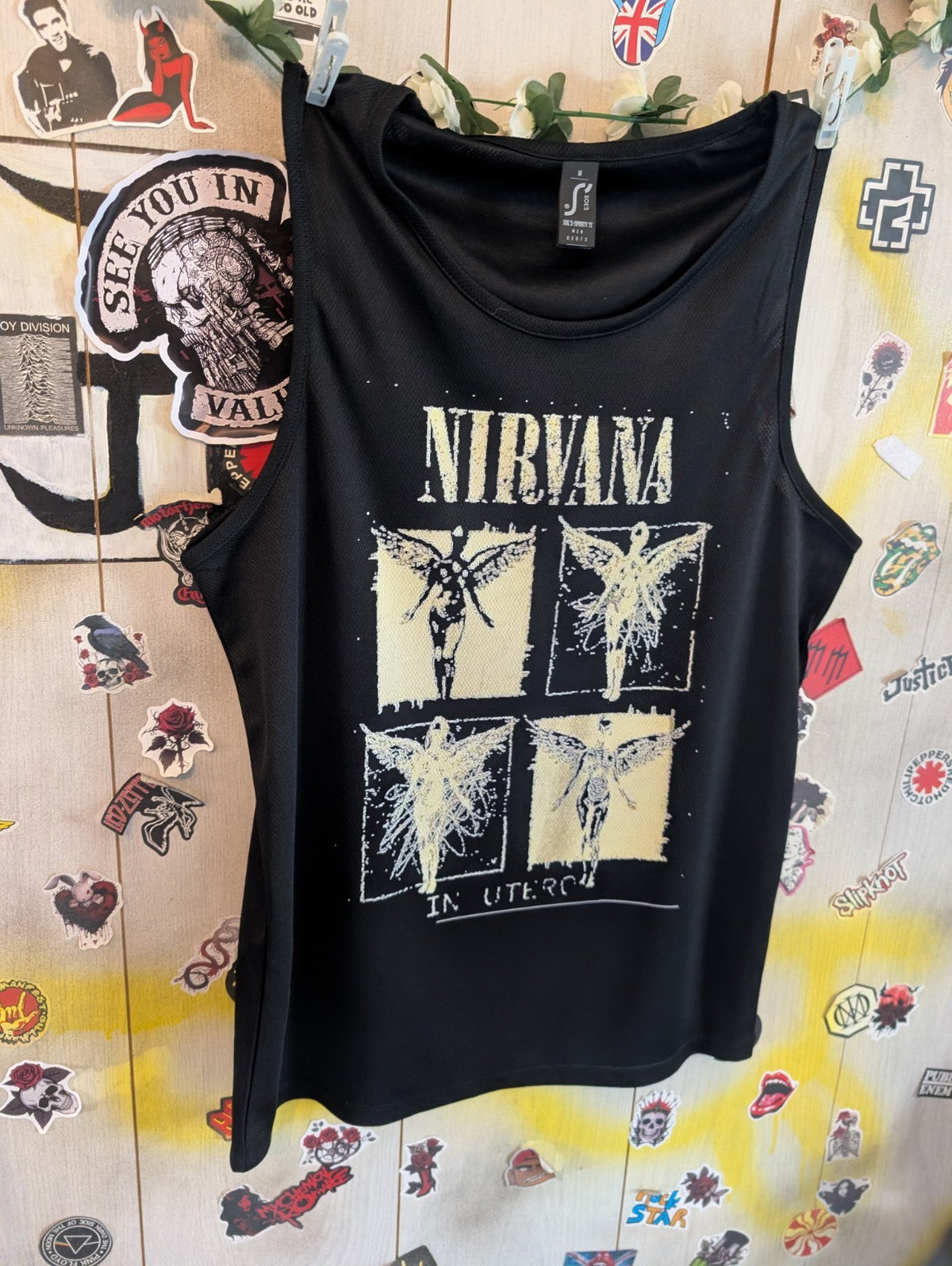Nirvana Black Sleeveless Vest