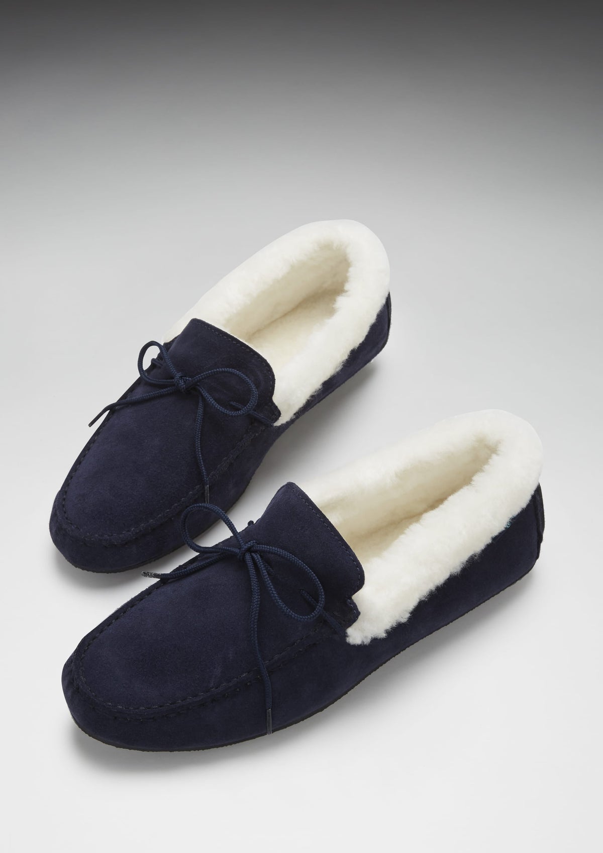 Hugs & Co. Men's Sheepskin Slippers, Navy – view 2