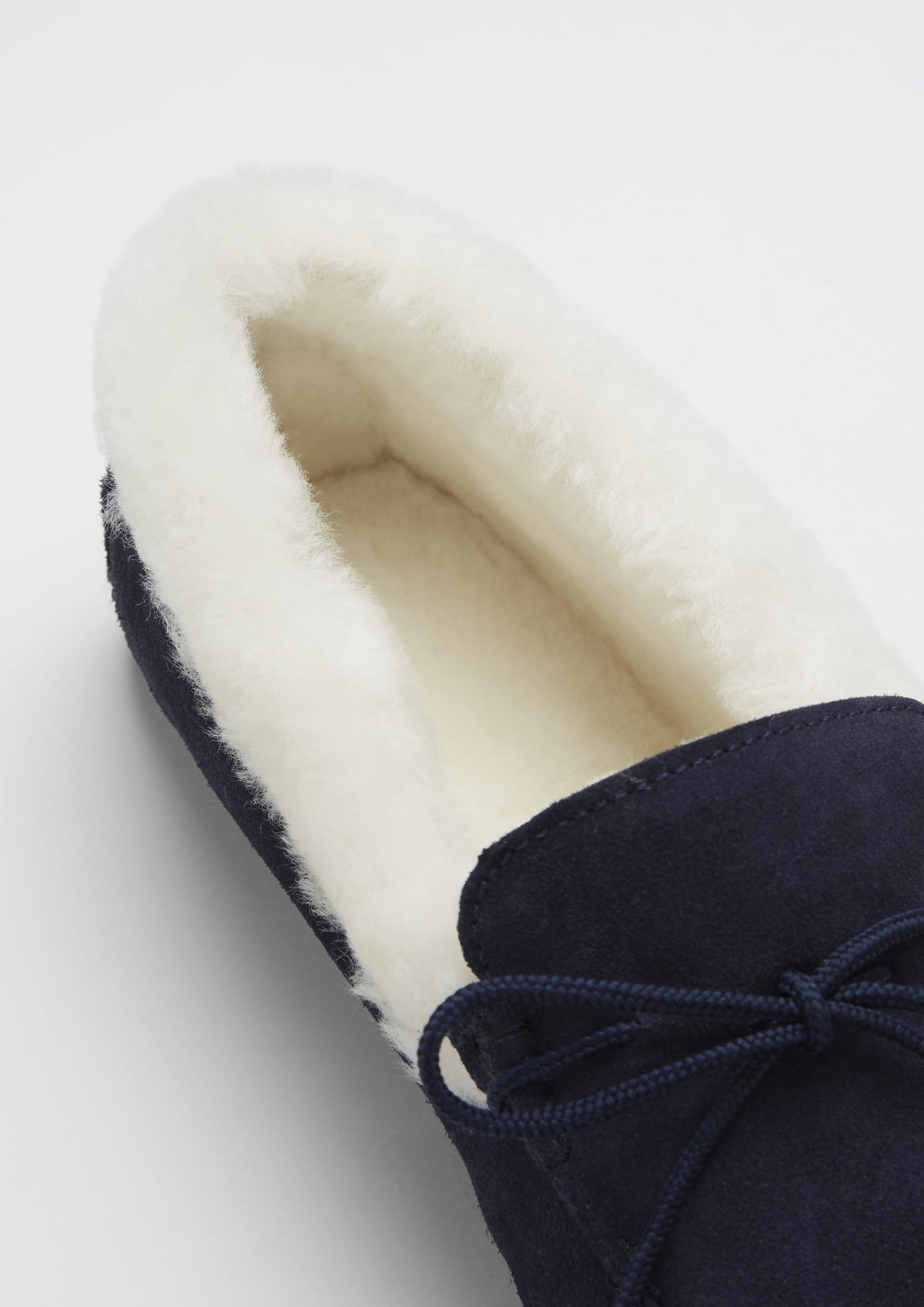 Hugs & Co. Men's Sheepskin Slippers, Navy – view 5