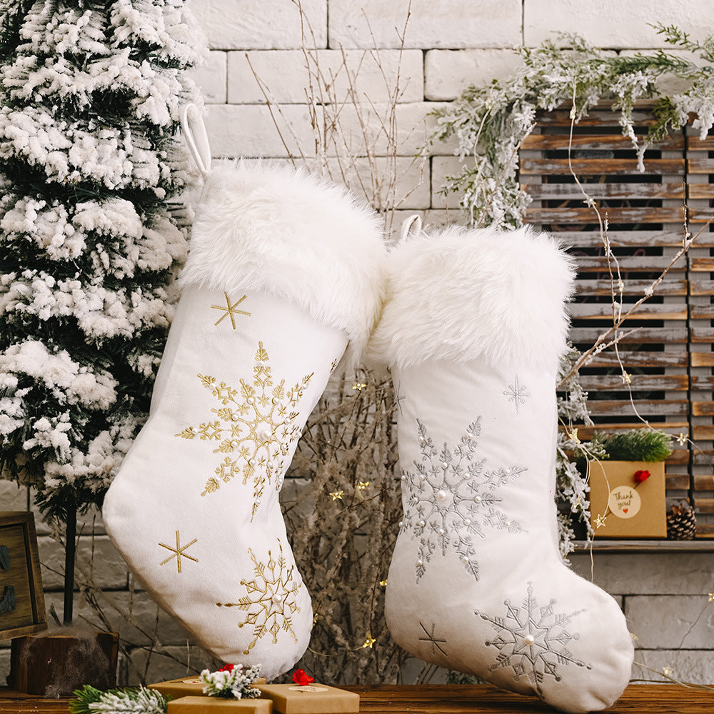 White plush snowflake Christmas stocking – view 2