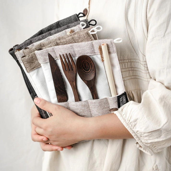 Aaponminimarket Dark Wood Cutlery Set (Light grey bag)