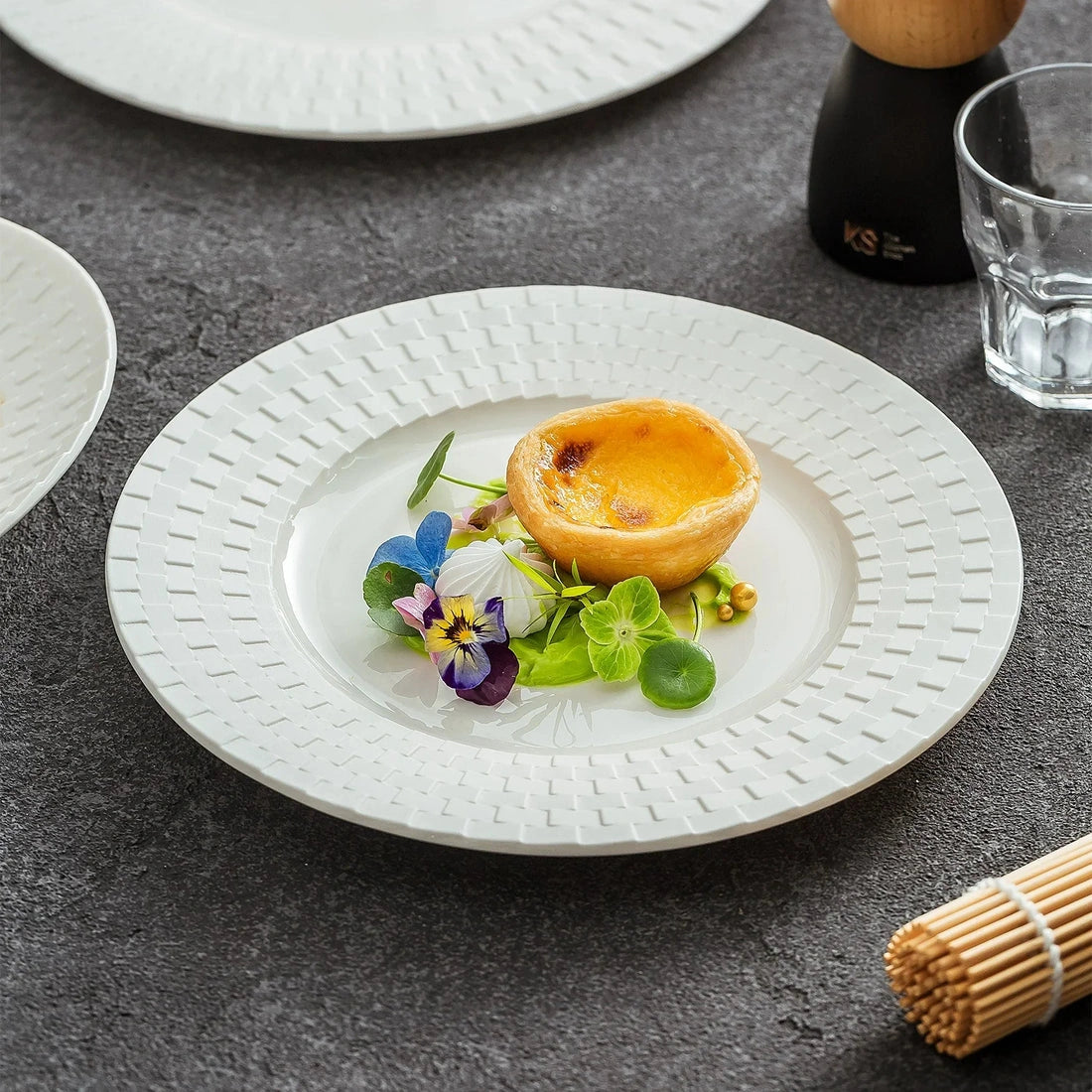 Aaponminimarket Embossed Weave-Texture Flat Plate