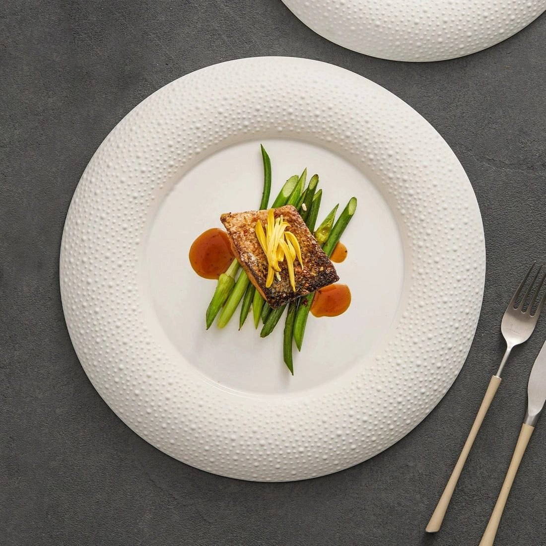 Aaponminimarket GOSEUNG Pebble-Edge Plate