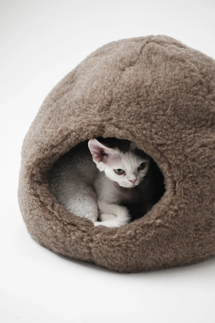 Aaponminimarket Nest Natural Woolen Pet Bed - Beige