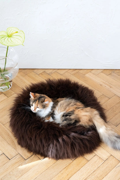 Aaponminimarket Round Natural Sheepskin Pet Bed (Brown)