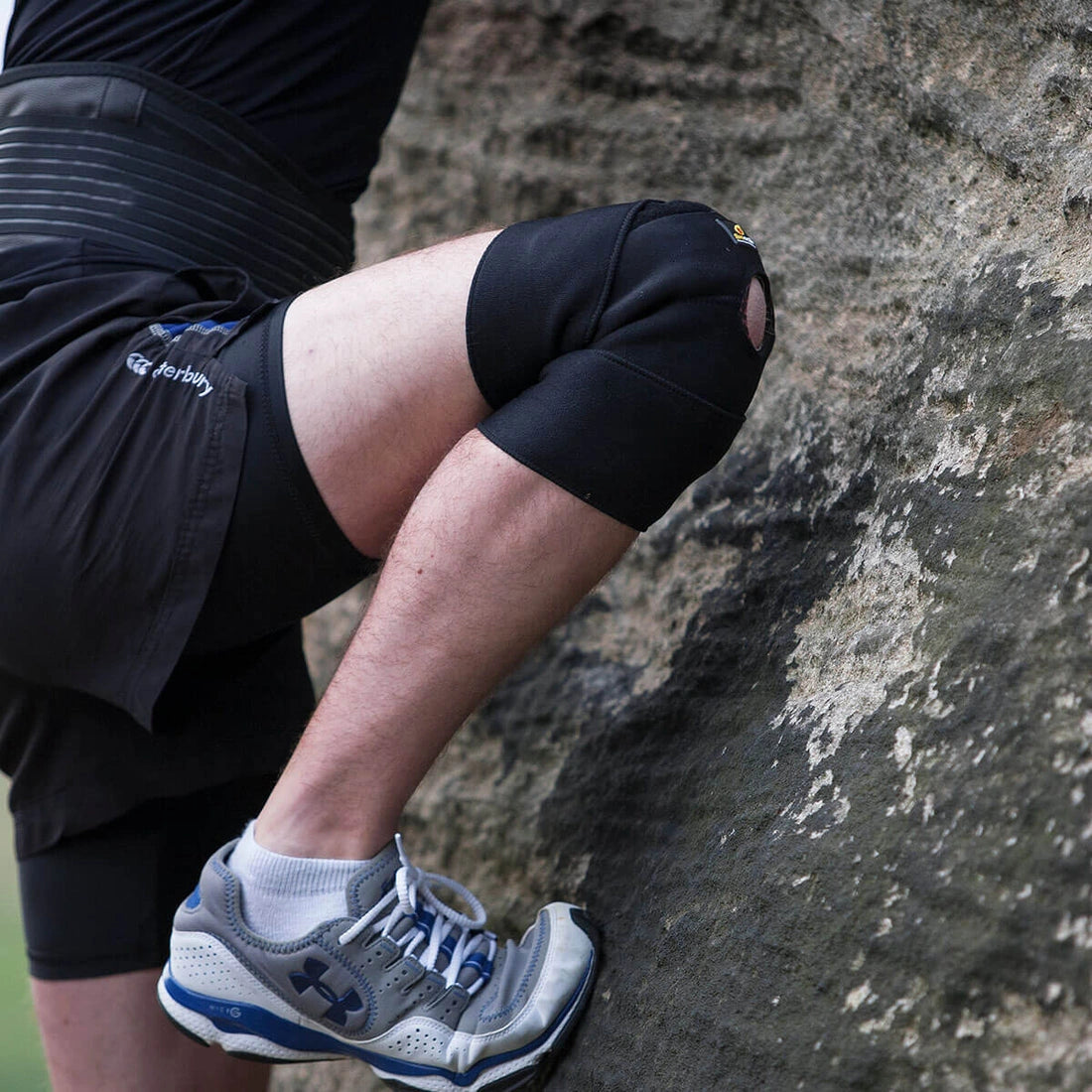 Self Heating Thermal Knee Support