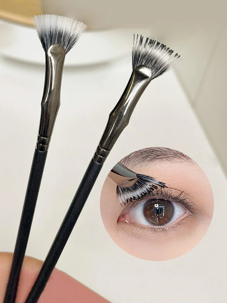 Aapon Mini Market Ltd Folding Fan Mascara Brush for Lower Lashes