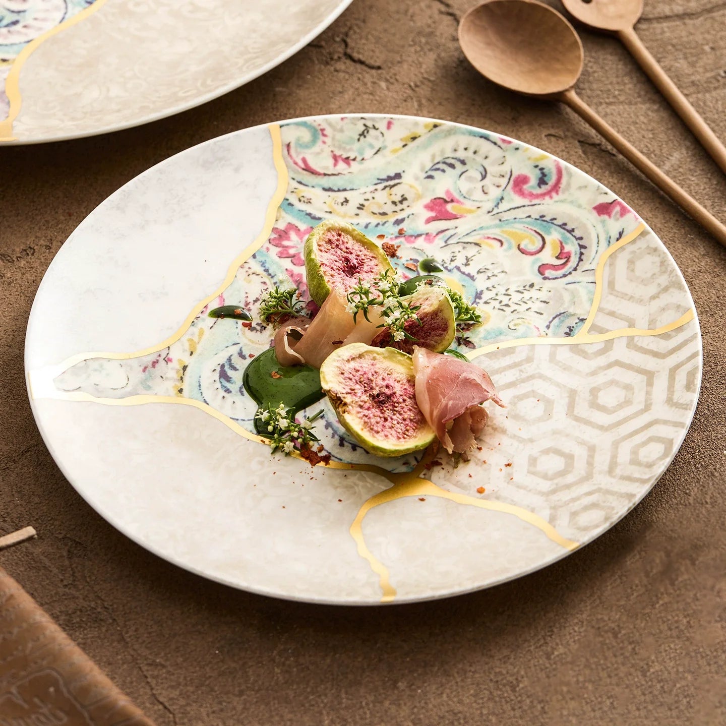 Aapon mini market -Gold-Thread Porcelain Shallow Plate