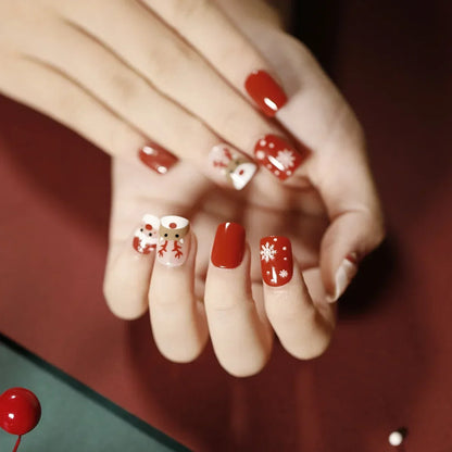Christmas Press-On Nails – 24-Piece Sets, 60+ Designs