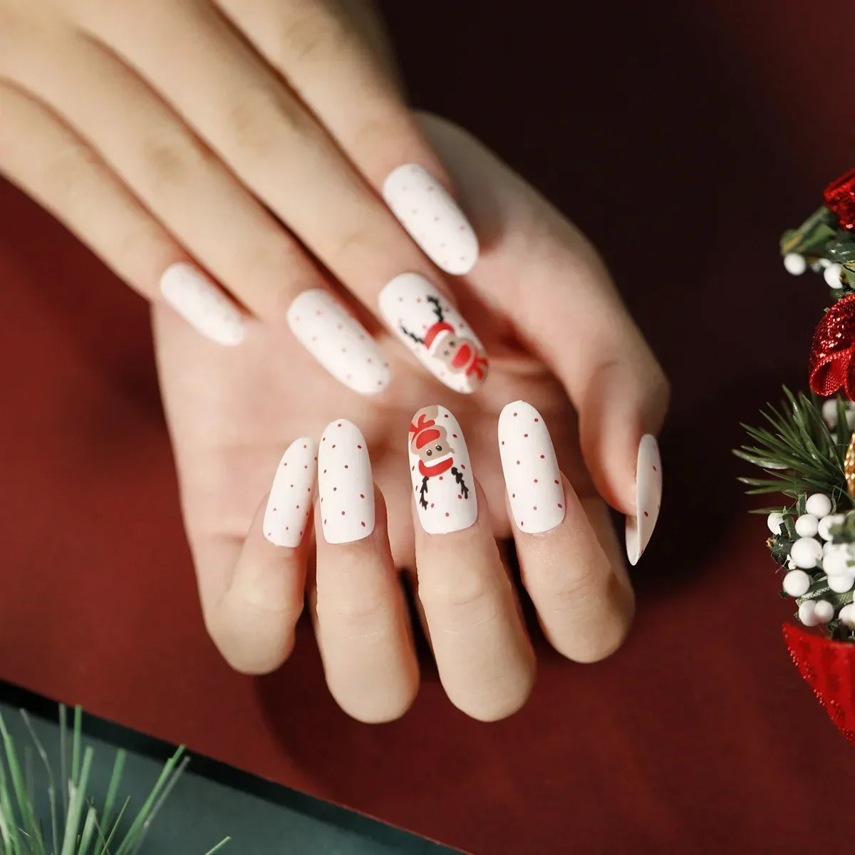 Christmas Press-On Nails – 24-Piece Sets, 60+ Designs