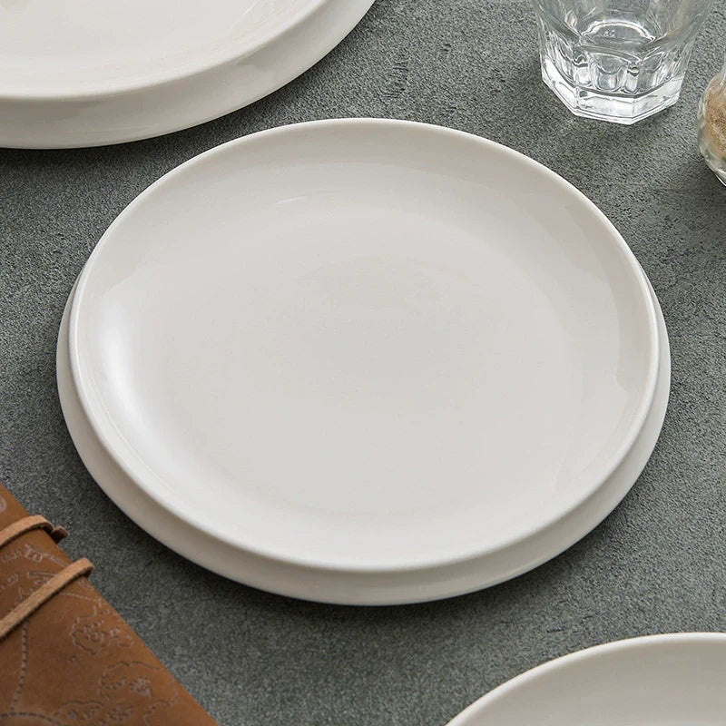 Aapon mini market -Minimalist Deep Porcelain Plate
