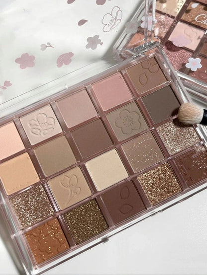 Matte Pearl Eyeshadow Palette
