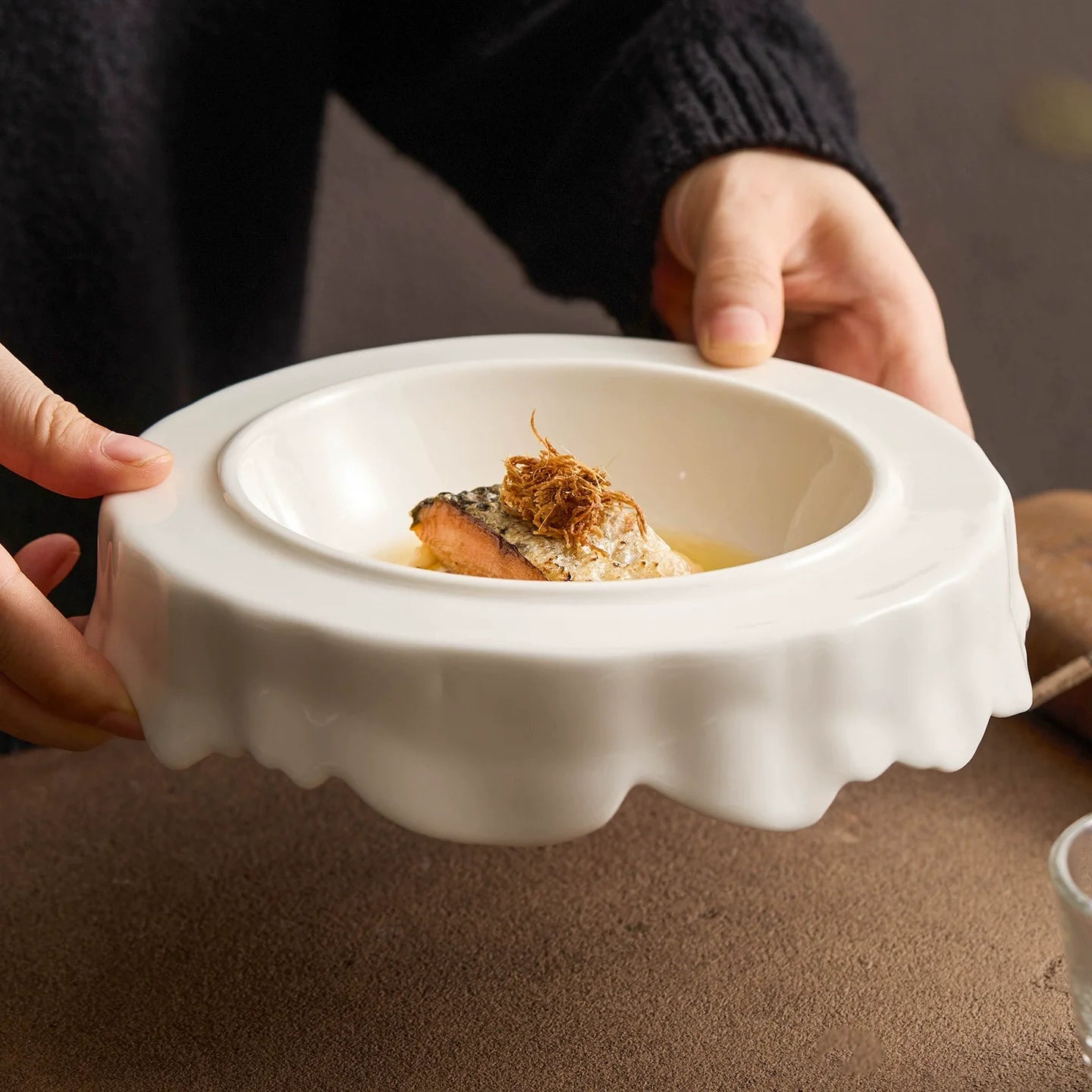 Aapon mini market - GOSEUNG “Cloudform” Sculpted Porcelain Plate