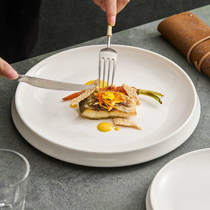 Aapon mini market -Minimalist Deep Porcelain Plate