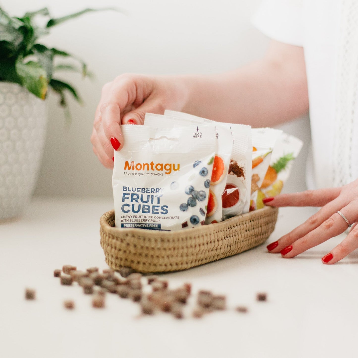 Aaponminimarket Montagu: Fruit Cubes - Mango, Carrot & Ginger