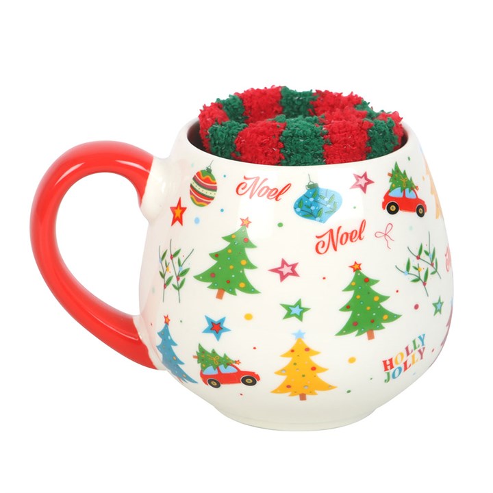 Nostalgic Christmas Mug & Fluffy Socks Gift Set – 500ml – view 4