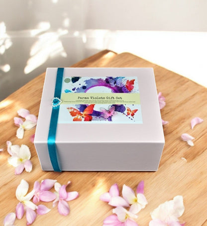 Aapon Mini Market Ltd - Parma Violets Handmade Bath and Beauty Gift Set 