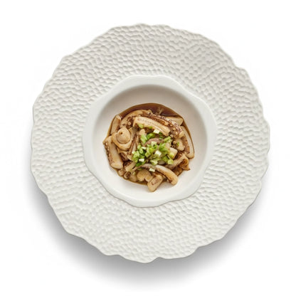 Aapon mini market -Petal-Edge Textured Ceramic Plate