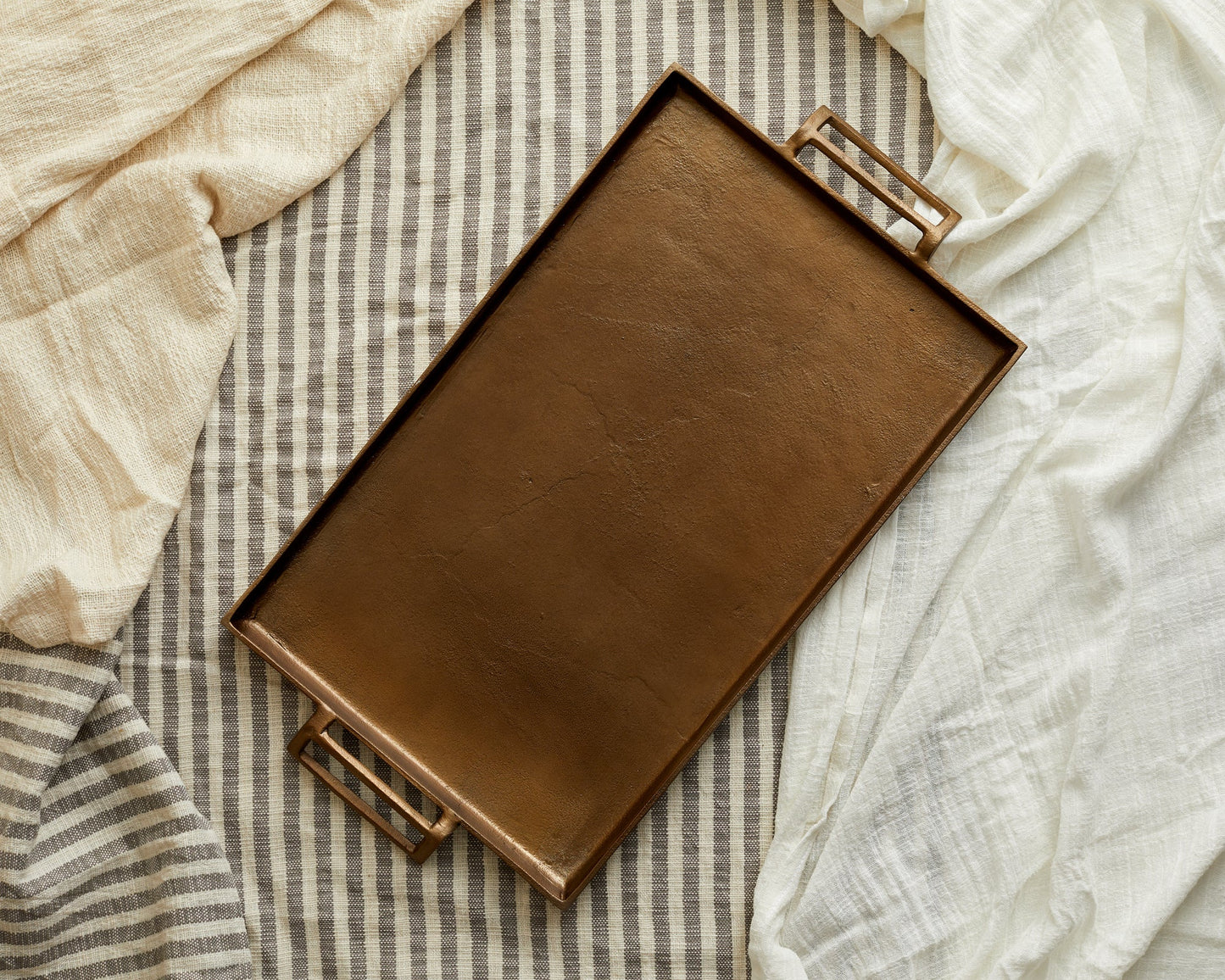 Aapon mini market - Lousine Rustic Bronze Finish Rectangular Serving Tray