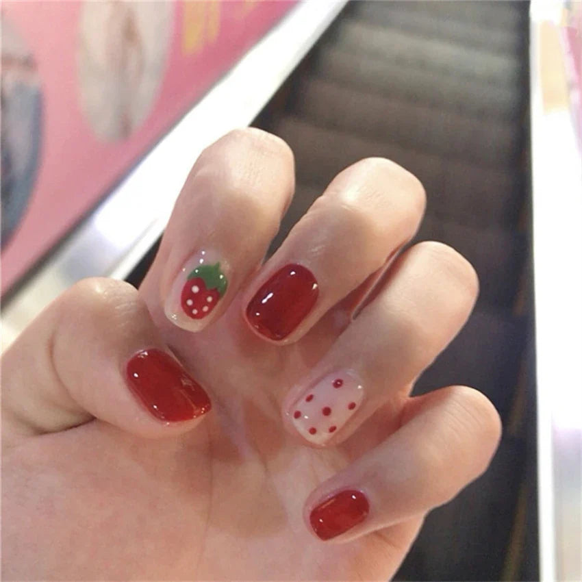 White Floral Press-On Nails