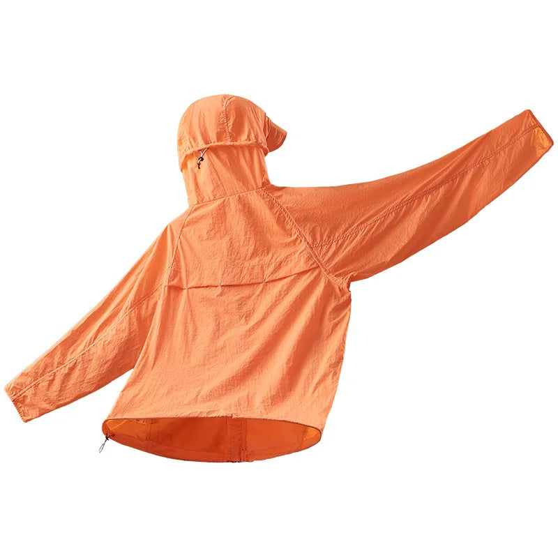 Lightweight Hooded Hiking Jacket with Packable Outdoor Design