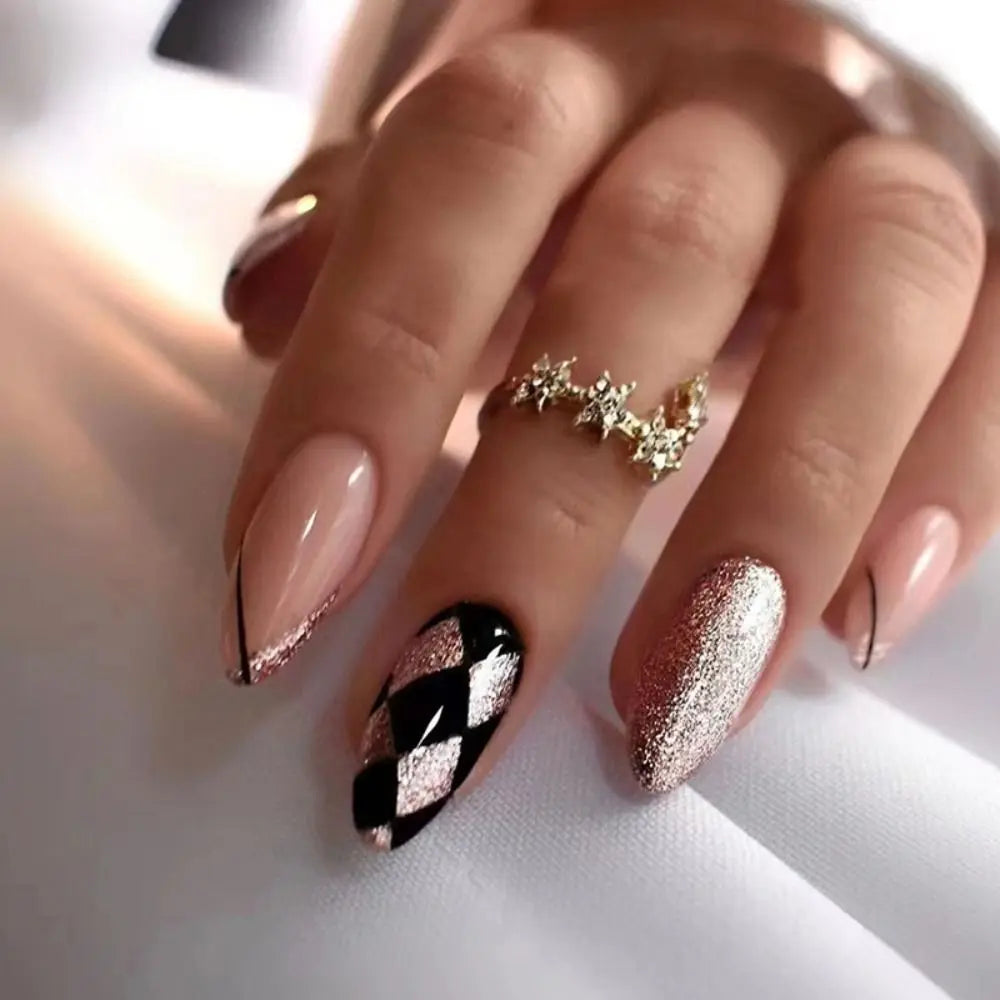 Aapon Mini Market Ltd Punk Snake Stiletto Nail Art Set