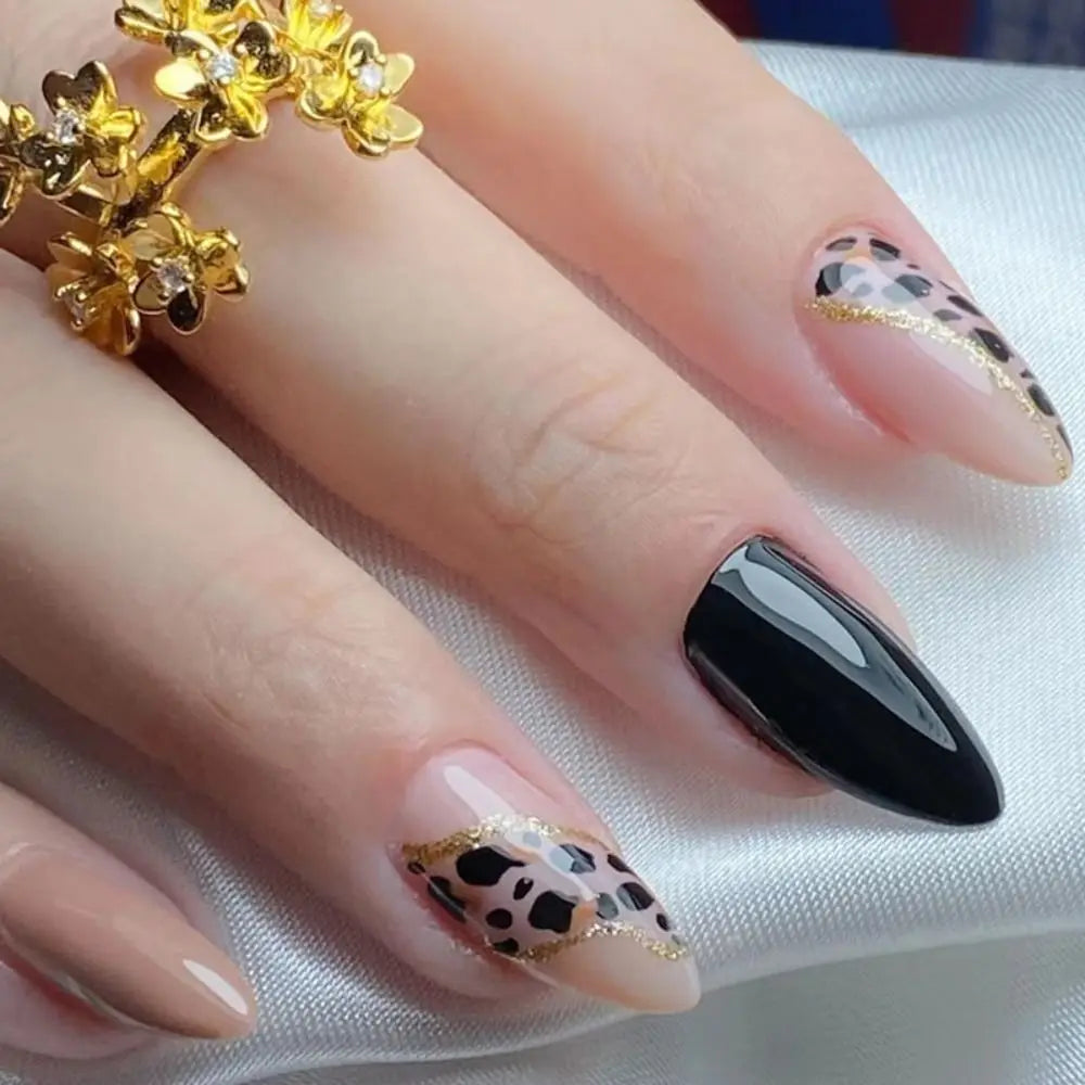 Aapon Mini Market Ltd Punk Snake Stiletto Nail Art Set
