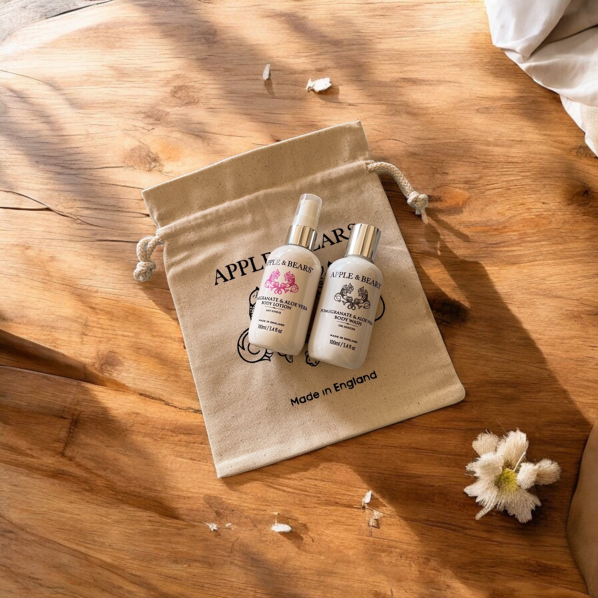 Best pomegranate & aloe vera travel set