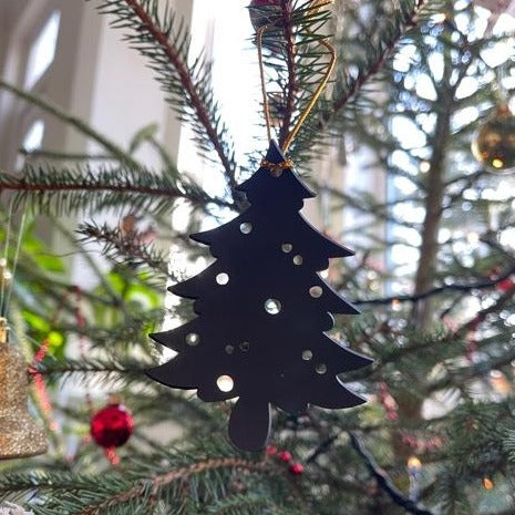 Christmas Tree Upcycled Inner Tube Decoration – view 2