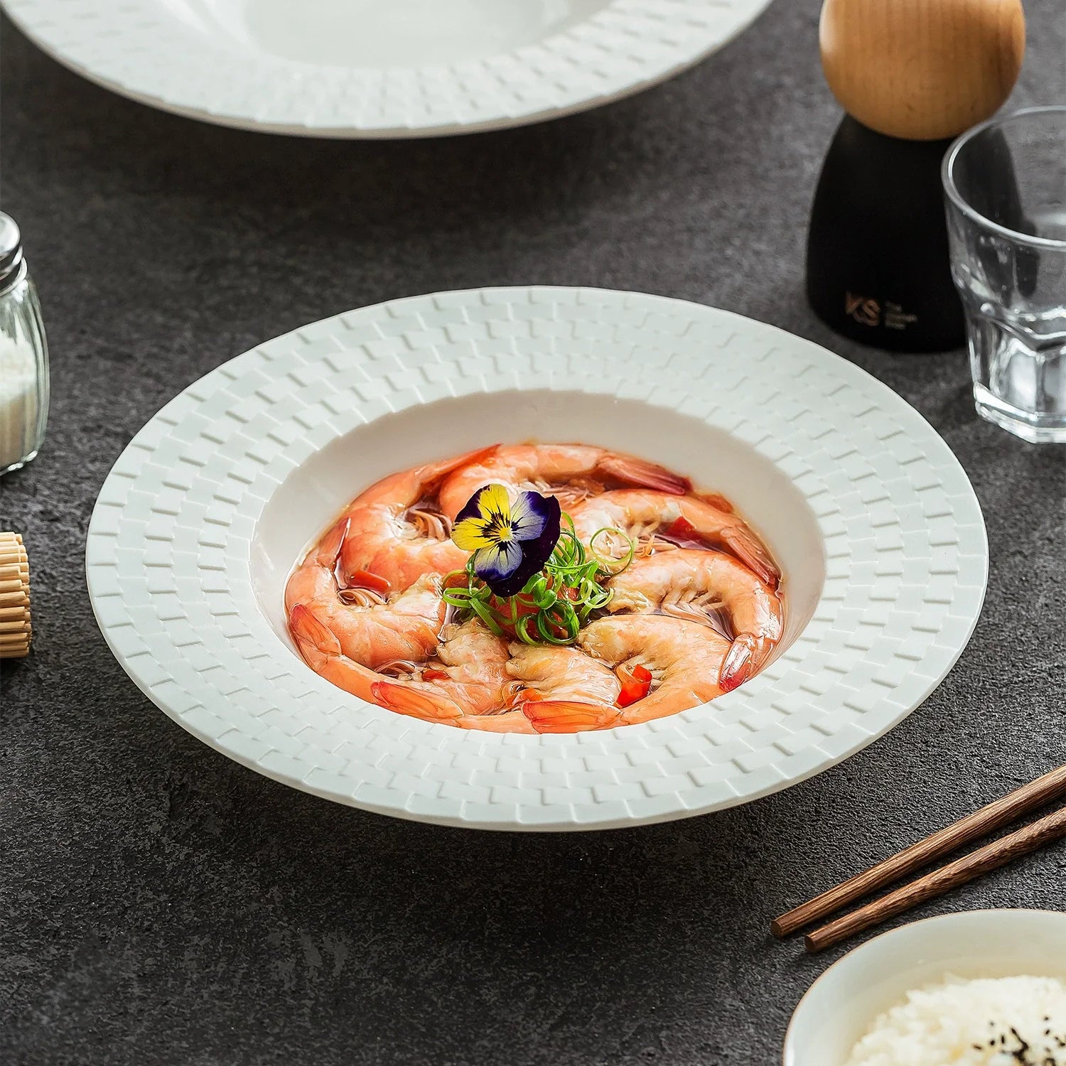 Aapon mini market - Embossed Weave-Texture Wide Soup Plate