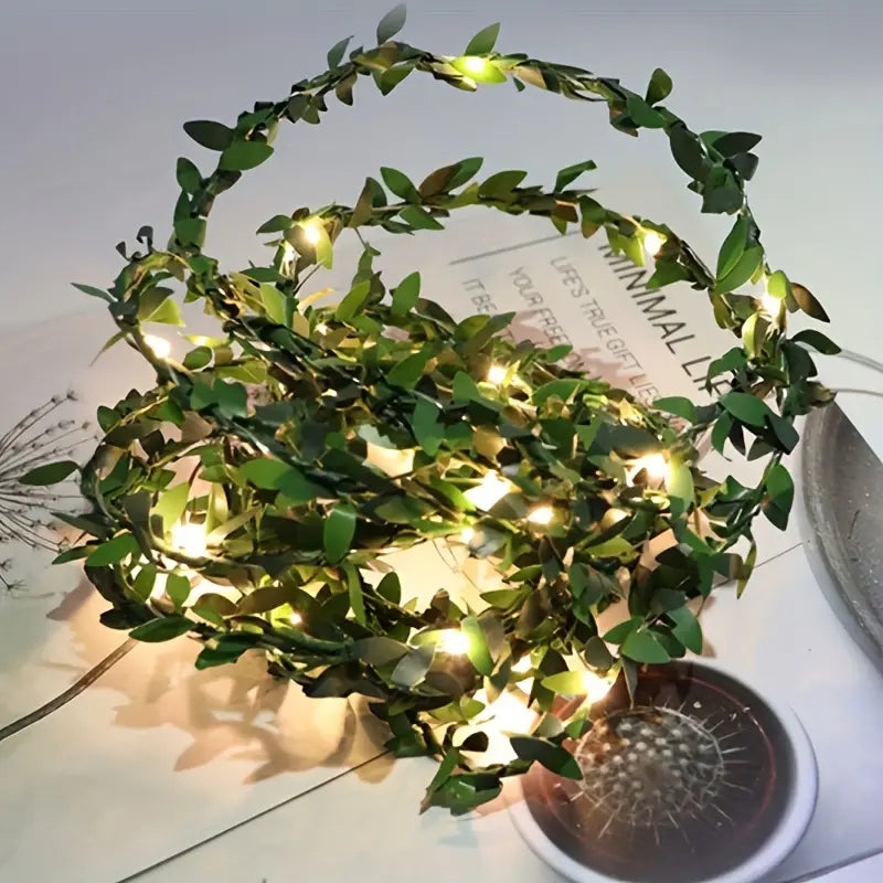 NNETM 5m 50LED Green Leaf String Lights - Battery-Powered Fairy Lights