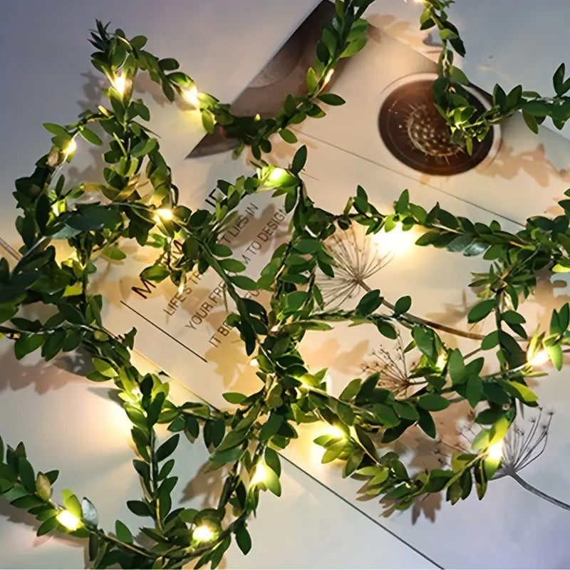NNETM 5m 50LED Green Leaf String Lights - Battery-Powered Fairy Lights