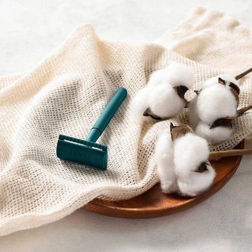 Teal Safety Razor | Reusable, Eco-friendly Razor (Includes 10x blades)